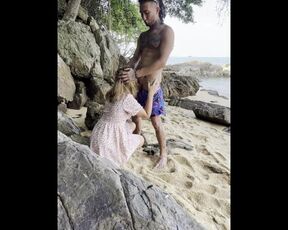 Blowjob on the beach