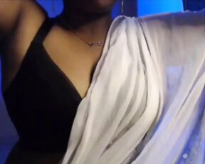 Sexy Solo Girl Pussy Fingering